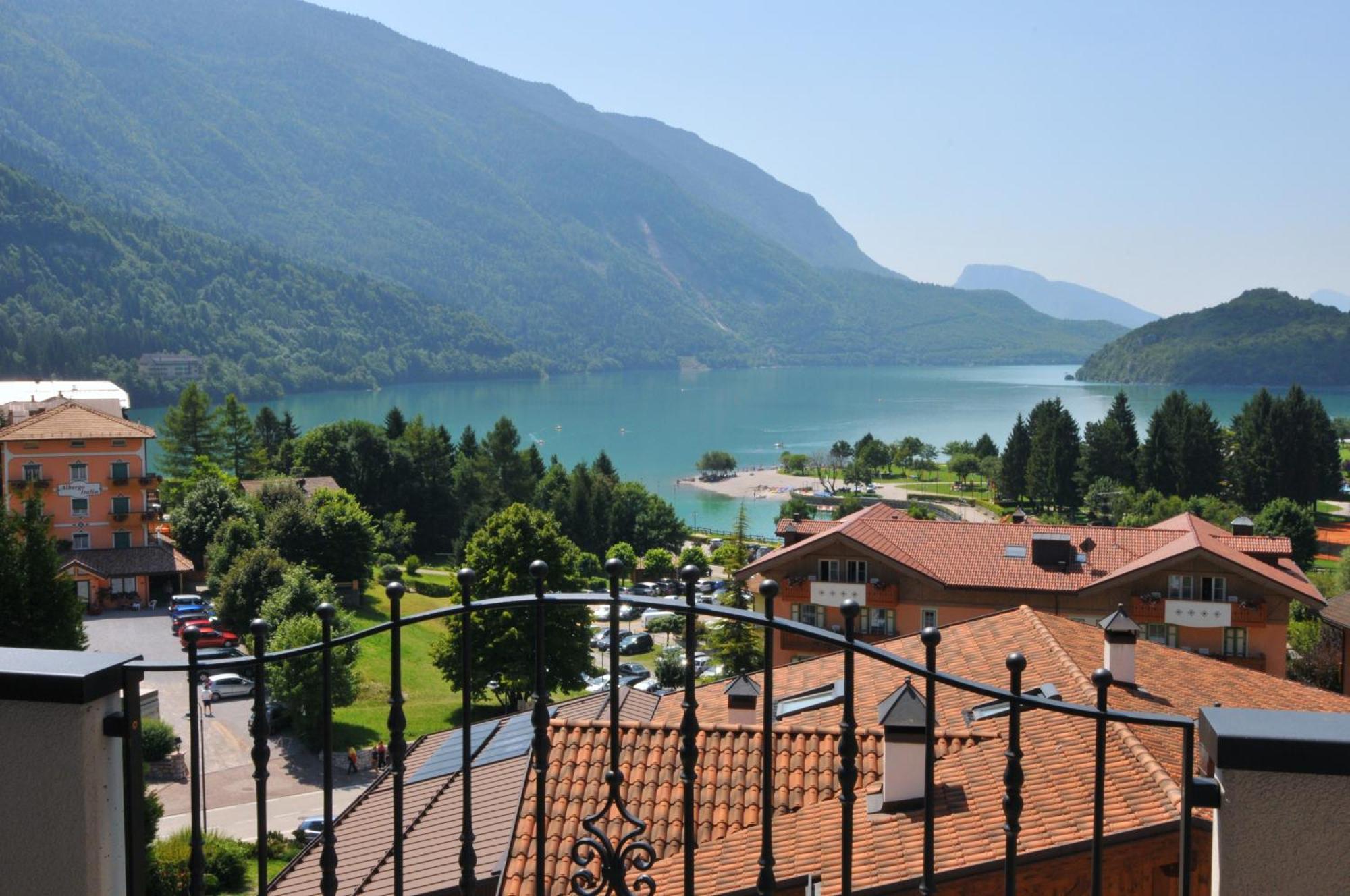 Alpenresort Belvedere Molveno Exterior foto